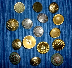 Metal buttons